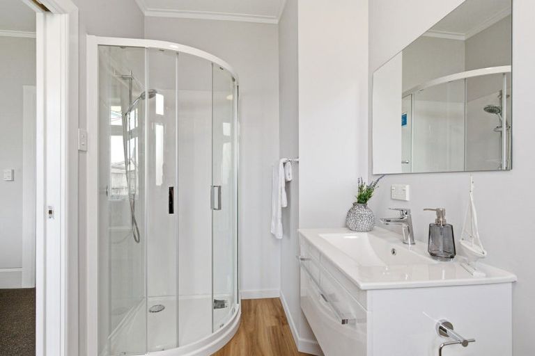 Photo of property in 52 Miro Street, Miramar, Wellington, 6022