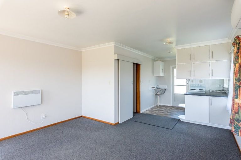 Photo of property in 2 Windsor Place, Levin, 5510