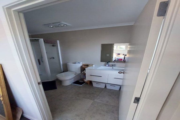 Photo of property in 6 Mill Grove, Riverhead, 0820