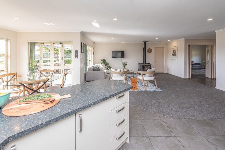 Photo of property in 16 Tokomaru Road West, Brunswick, Whanganui, 4571