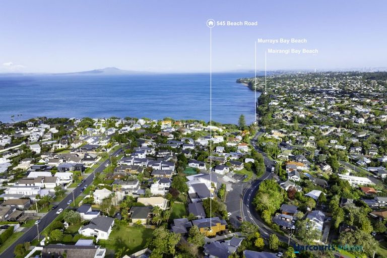 Photo of property in 545 Beach Road, Murrays Bay, Auckland, 0630