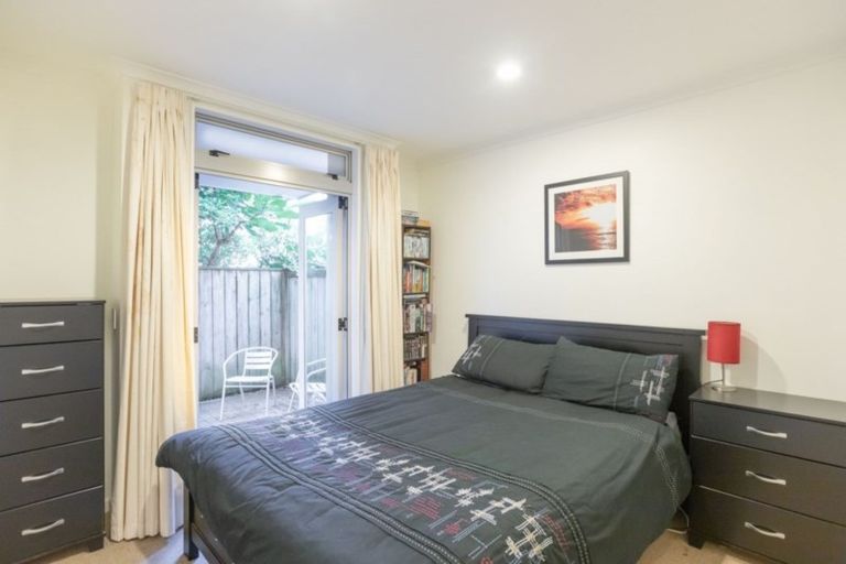 Photo of property in Marrakech Cafe, 27/305 Evans Bay Parade, Hataitai, Wellington, 6021