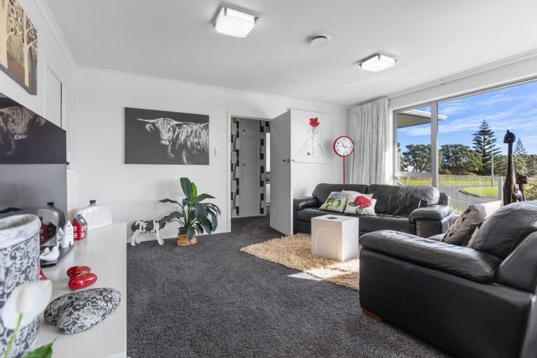 Photo of property in 48 Browne Street, Waitara, 4320