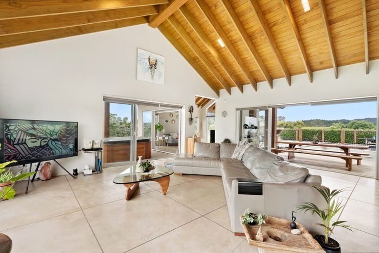 Photo of property in 318 Stoney Creek Road, Kaukapakapa, 0873