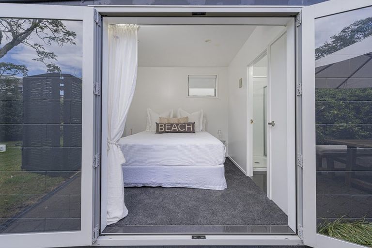 Photo of property in 55 Hornsea Road, Tairua, 3508