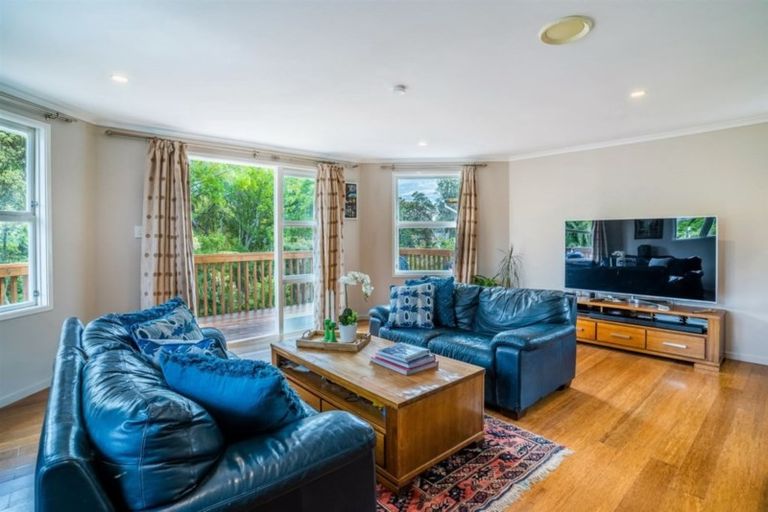 Photo of property in 12 Carina Crescent, Torbay, Auckland, 0630
