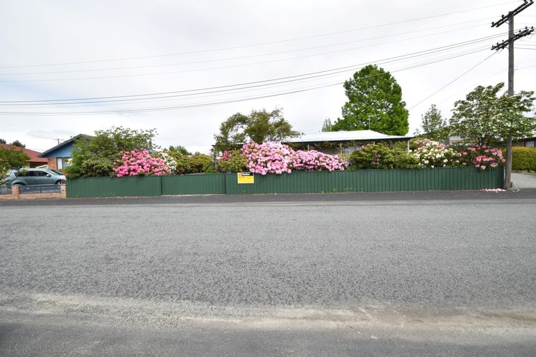 Photo of property in 1 Glencairn Road, Twizel, 7901