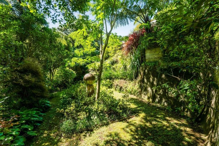 Photo of property in 11 Lynton Street, Upper Vogeltown, New Plymouth, 4310