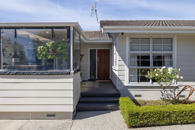 Photo of property in 4 Fiona Place, Dinsdale, Hamilton, 3204