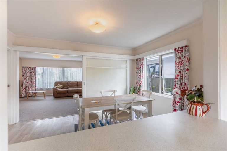 Photo of property in 218a Kennedy Road, Onekawa, Napier, 4110