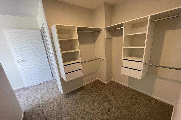 Photo of property in 17 Sunnyheights Road, Orewa, 0931