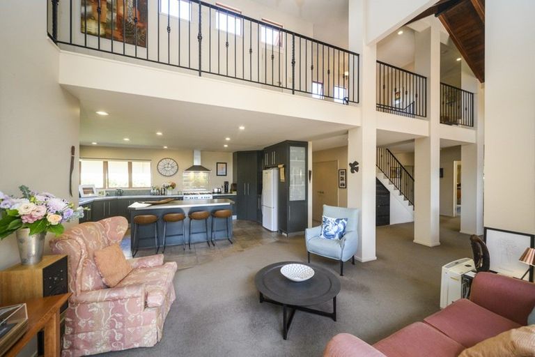 Photo of property in 17 Montgomery Terrace, Hokowhitu, Palmerston North, 4410