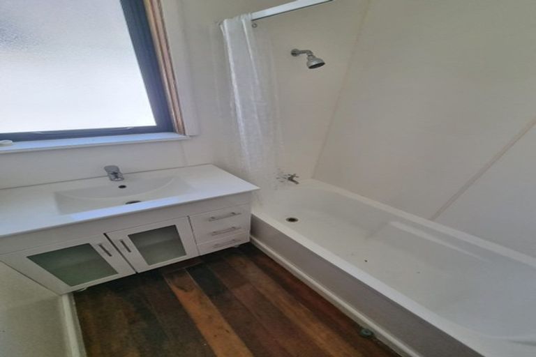 Photo of property in 40 Thackeray Street, Trentham, Upper Hutt, 5018