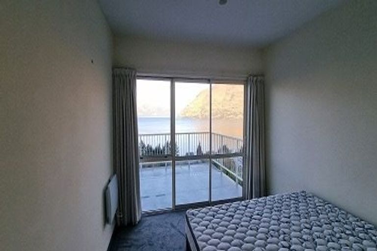 Photo of property in 3a Strawberry Lane, Fernhill, Queenstown, 9300