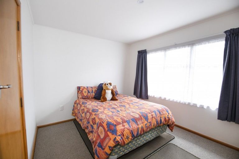 Photo of property in 14 James Foley Avenue, Pirimai, Napier, 4112