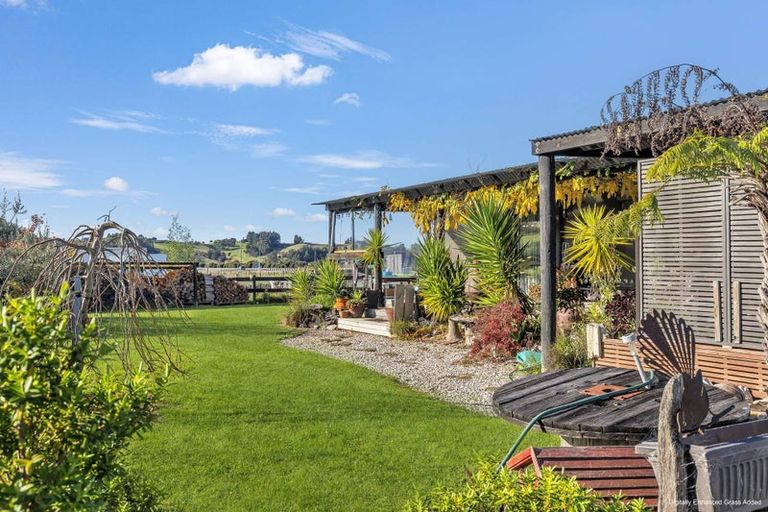 Photo of property in 15 Harley Road, Tasman, Upper Moutere, 7175