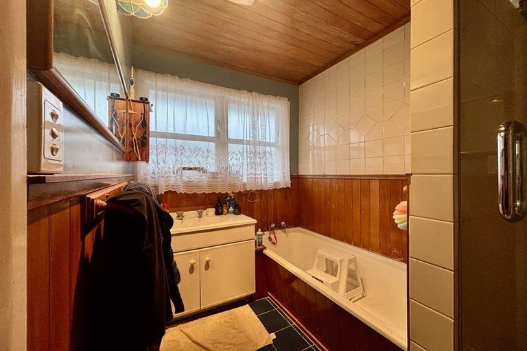 Photo of property in 40 Kiwi Street, Heretaunga, Upper Hutt, 5018