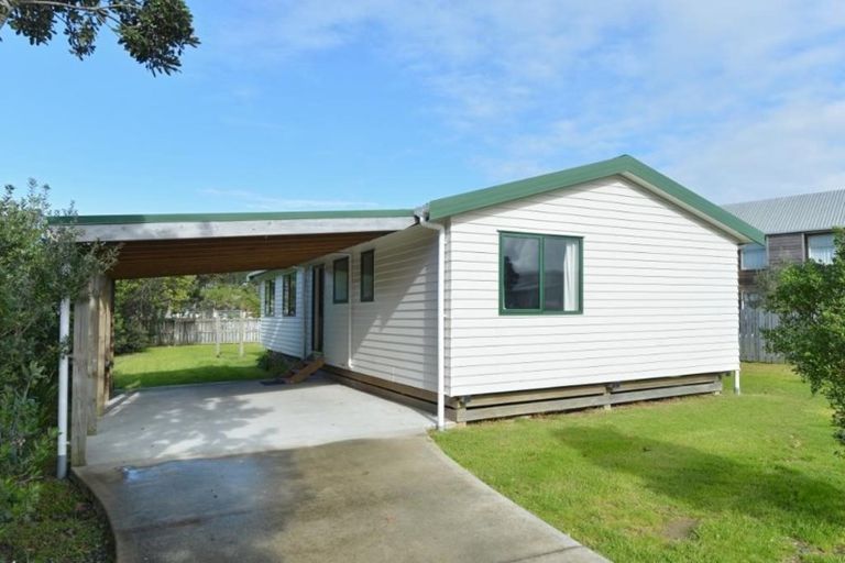 Photo of property in 5 Taotahi Walk, Ruakaka, 0116