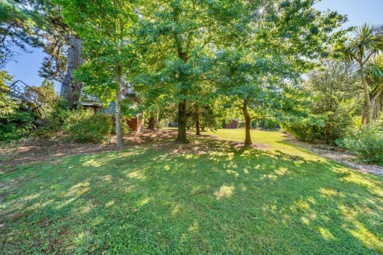 Photo of property in 52 Maymorn Road, Te Marua, Upper Hutt, 5018