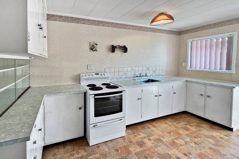 Photo of property in 1/100 Domain Road, Whakatane, 3120