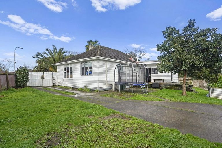 Photo of property in 17 Allenby Street, Bader, Hamilton, 3206