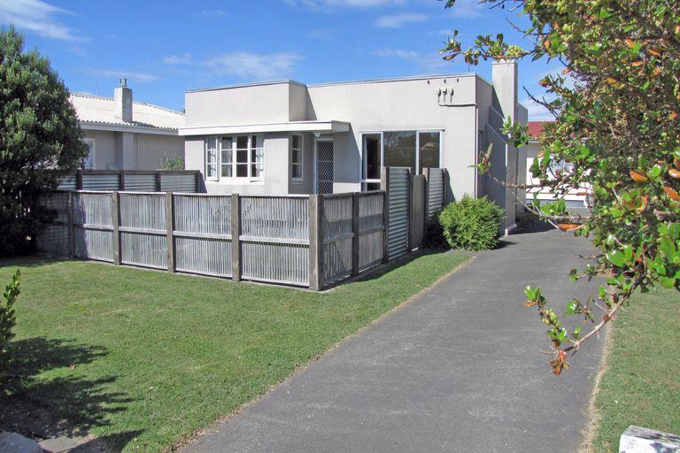 Photo of property in 28 Alpers Terrace, Marewa, Napier, 4110