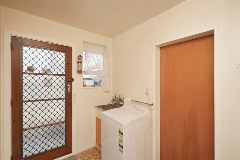 Photo of property in 2/56 Matlock Street, Woolston, Christchurch, 8062