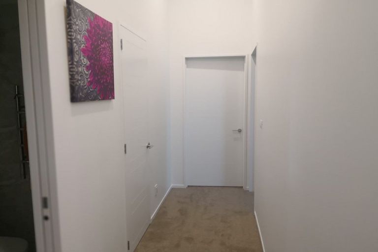 Photo of property in 29 Aldon Lane, The Gardens, Auckland, 2105