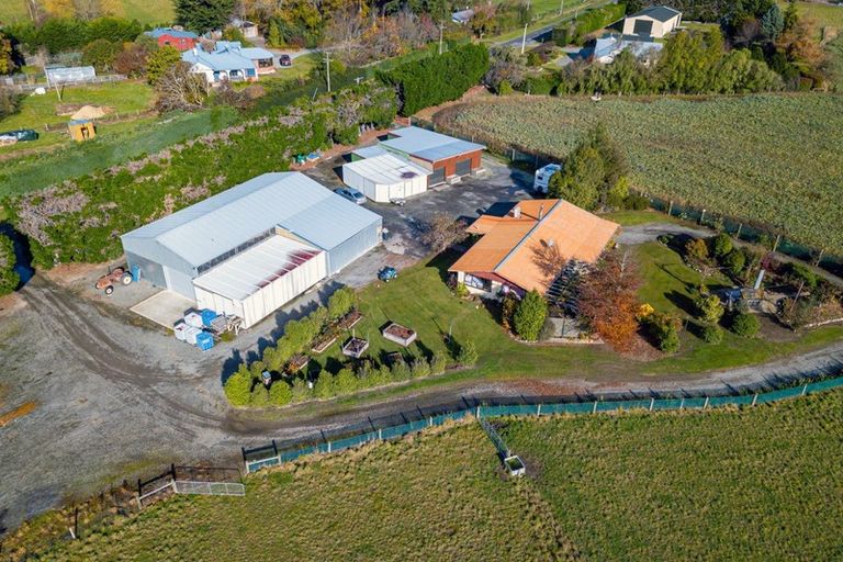 Photo of property in 53 Templer Street, Geraldine, 7992