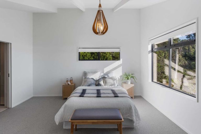 Photo of property in 145 Mount Pleasant Road, Mount Pleasant, Christchurch, 8081