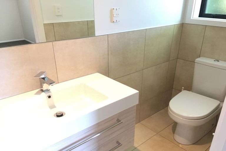 Photo of property in 7 Gladson Avenue, Sockburn, Christchurch, 8042