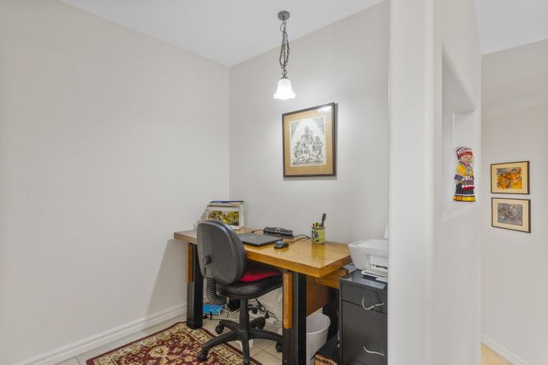 Photo of property in 15 Aurora Avenue, Welcome Bay, Tauranga, 3112