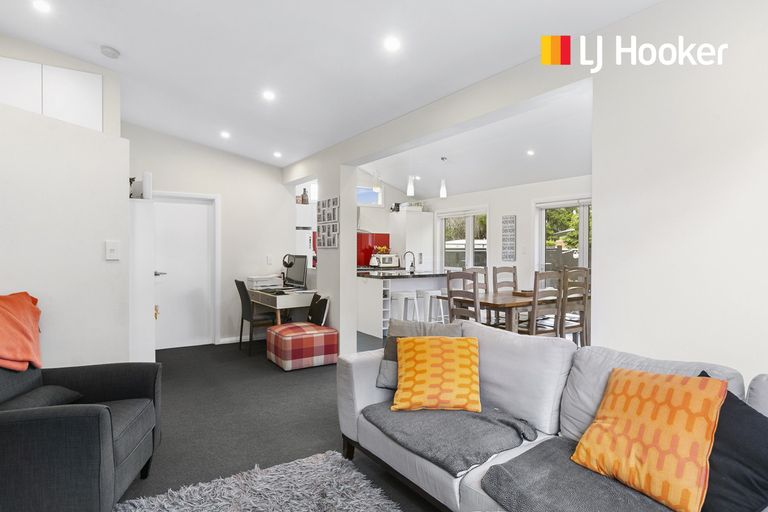 Photo of property in 24 Lochend Street, Musselburgh, Dunedin, 9013