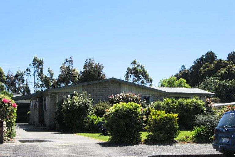 Photo of property in 20 Eastons Road, Westport, 7825