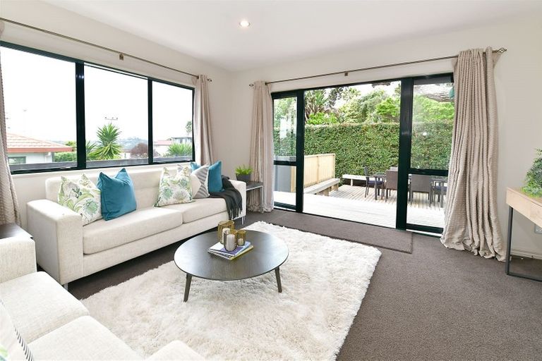 Photo of property in 108 Stanmore Bay Road, Stanmore Bay, Whangaparaoa, 0932