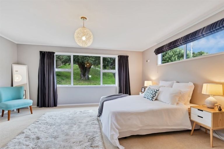 Photo of property in 15 Cunliffe Street, Johnsonville, Wellington, 6037