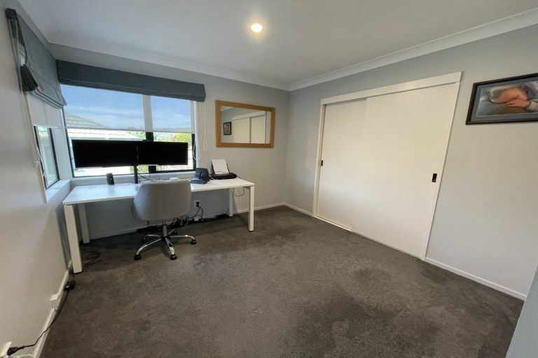 Photo of property in 74 Abilene Crescent, Churton Park, Wellington, 6037