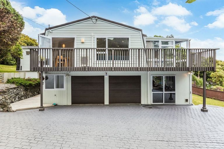 Photo of property in 5 Trevor Terrace, Paremata, Porirua, 5024