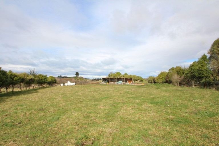 Photo of property in 201 Oamaru-alma Road, Deborah, Oamaru, 9491