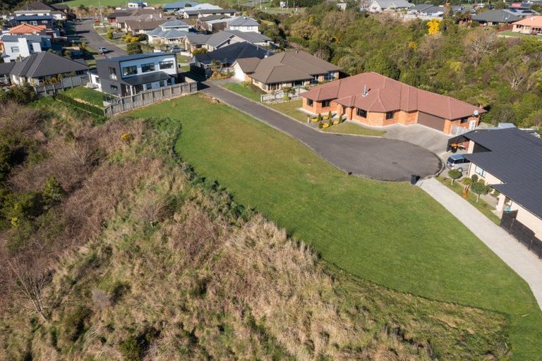 Photo of property in 20 Silkwood Place, Fitzherbert, Palmerston North, 4410