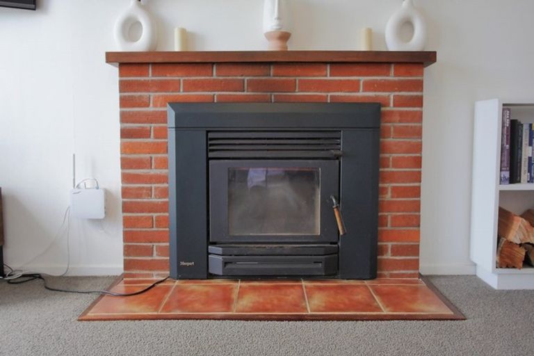 Photo of property in 25 Alexandra Street, Marton, 4710