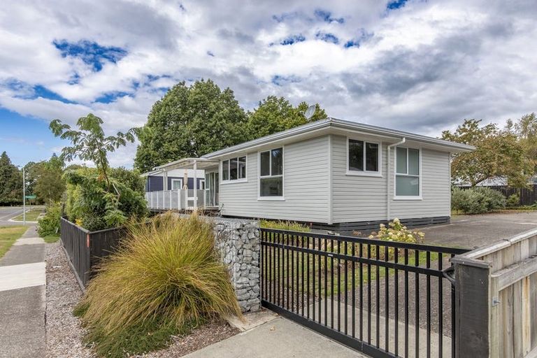 Photo of property in 146 Te Rangitautahanga Road, Turangi, 3334