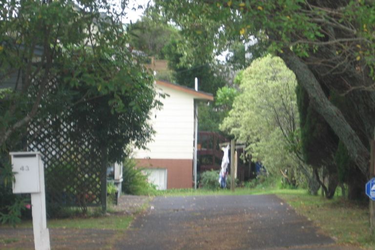 Photo of property in 2/43 Roberts Road, Glenfield, Auckland, 0629