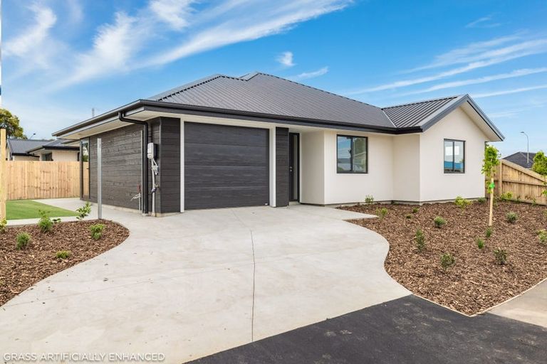 Photo of property in 4 Poipoi Place, Aranui, Christchurch, 8061