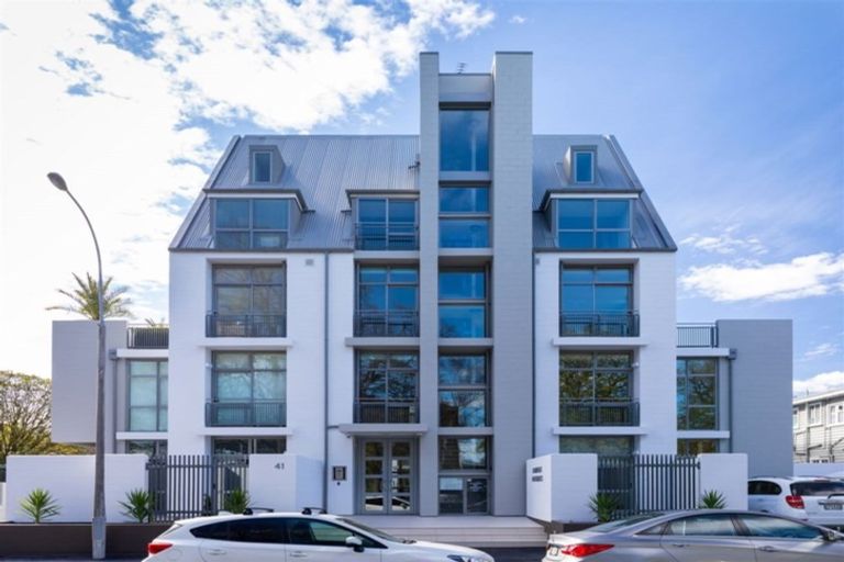 Photo of property in 6/41 Cambridge Terrace, Christchurch Central, Christchurch, 8013