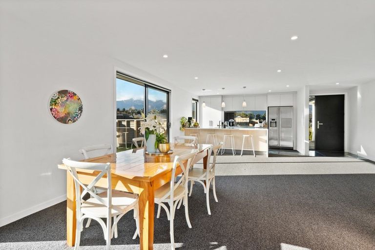 Photo of property in 4 Pennycook Place, Lake Hawea, Wanaka, 9382