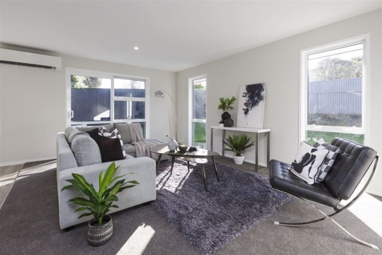 Photo of property in 74 Heretaunga Street, Palmerston North, 4414