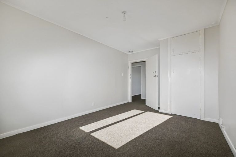 Photo of property in 82 Pembroke Road, Northland, Wellington, 6012