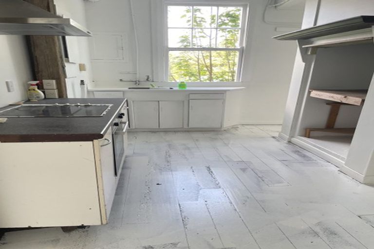 Photo of property in 9 Mortimer Terrace, Aro Valley, Wellington, 6021