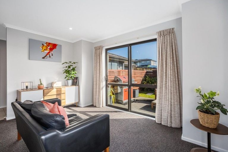 Photo of property in 134 Endeavour Drive, Whitby, Porirua, 5024